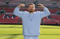 Усик про звинувачення з боку Дюбуа: «Не сприймаю те, що кажуть мої критики»