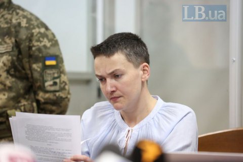 Савченко в СІЗО пише депутатські звернення і відповідає на листи