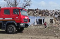 Унаслідок ворожих обстрілів Миколаївщини загорілася будівля школи