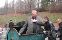 В Ровно бросили в мусорный бак экс-депутата Рады