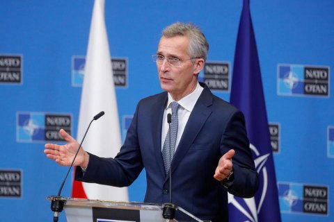 НАТО відстежуватиме ситуацію довкола України, будь-яка агресія коштуватиме Росії дорого, – Столтенберг