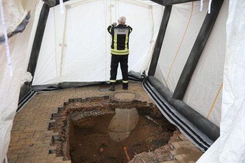 В немецком городке Шпенге обнаружили восьмиметровый тоннель, ведущий в банк
