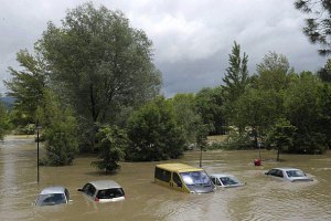 Через паводок у Сибіру евакуйовано більш ніж 10 тисяч людей