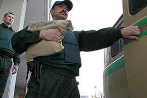 ГПУ: банки возять гроші без достатнього захисту