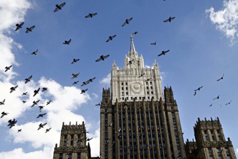 РФ решила "оптимизировать" штат посольства в Киеве