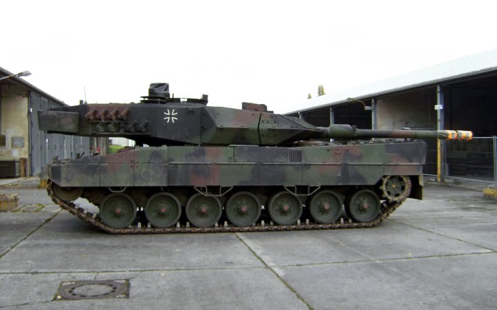 Швейцарія розглядає продаж наявних у неї Leopard для заповнення прогалин у країн, які передали танки Україні