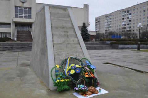 Луцк выделил 200 тыс. гривен на памятник Бандере