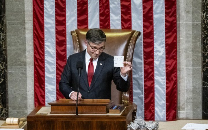 Палата представників Конгресу США схвалила “великий і прекрасний” законопроєкт Трампа про податки