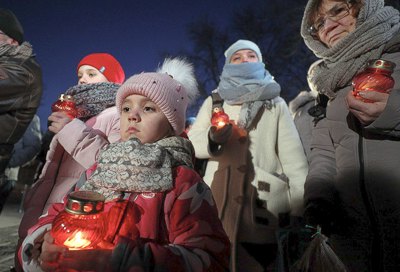 Пам’ять без травми: як розповісти дитині про Голодомор, щоб захистити від фейків і допомогти осмислити історію 