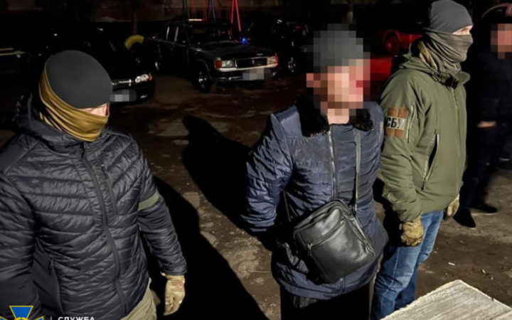 СБУ затримала колишнього охоронця російської катівні в Херсоні