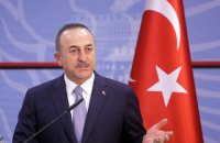 Туреччина заявила, що не займає нічию сторону в конфлікті між Росією і Україною