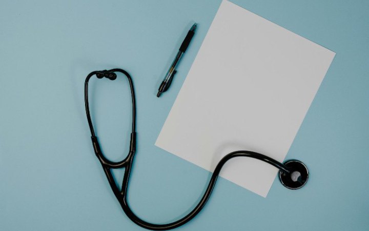 Скільки грошей заробили приватні медзаклади у 2023-2024 роках - дослідження