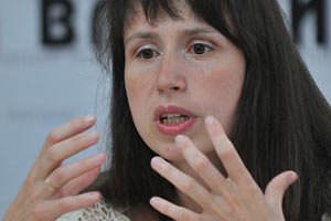 На Львівщині проти Тетяни Чорновіл використовують листівки з дияволом 1431 року