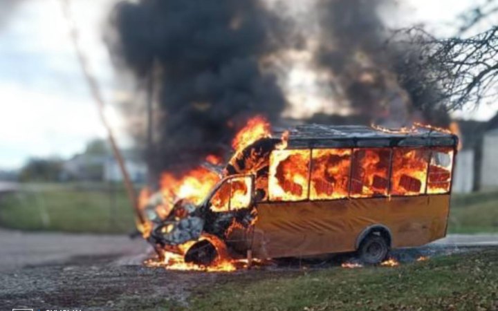 У двох громадах Сумщини російські дрони знову атакували цивільний транспорт