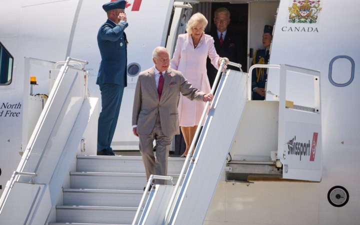Король Чарльз ІІІ розпочав історичний візит до Канади
