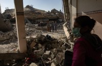 Ізраїль скидає листівки  мешканцям східного Рафаху зі закликом евакуюватися