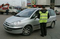 Парковщикам хотят разрешить штрафовать автомобилистов