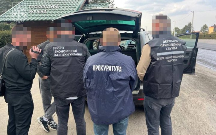 ​На Волині викрили контрабанду автомобілів під виглядом допомоги для ЗСУ