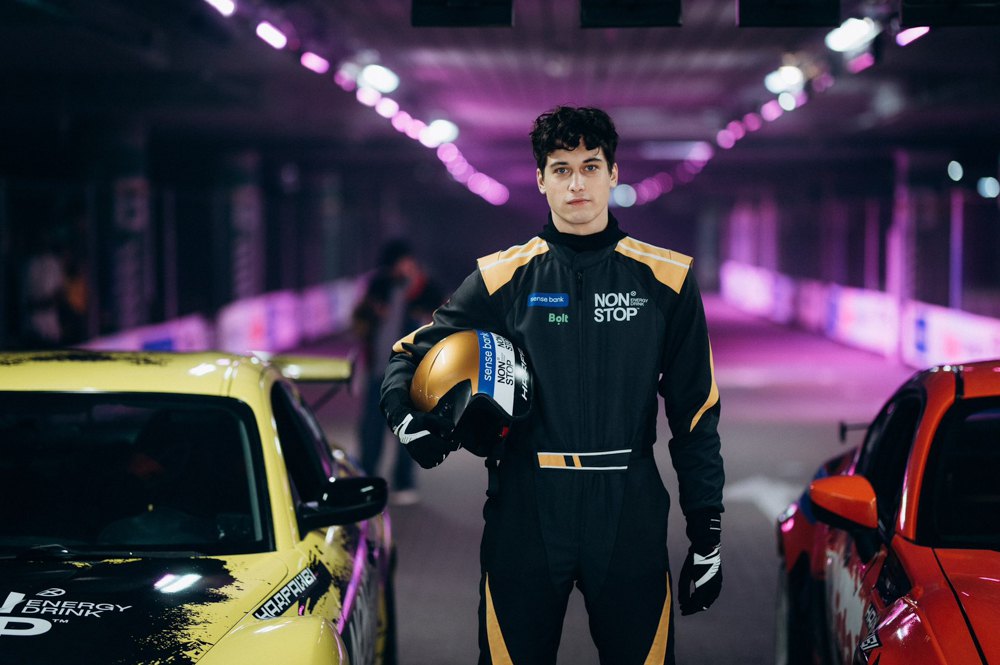 Іван Довженко (Ден)