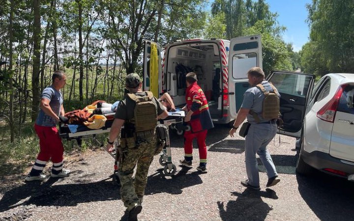 Росіяни вдарили по центру села в Чернігівській області. Є поранені