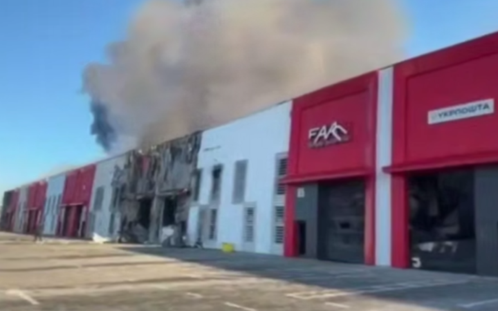 Удар по Львову: ворог знищив нове сучасне відділення Укрпошти