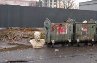 Київрада підтримала перенесення 47 пам’ятних об’єктів, пов’язаних з Росією та СРСР