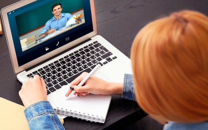 Портал Дія.Освіта впроваджує ШІ-навігатор та ШІ-асистент