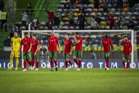 При отсутствии Роналду Португалия не заметила Швецию в матче Лиги наций