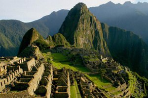 Древнейший город Мачу-Пикчу исключили из списка "исчезающих"