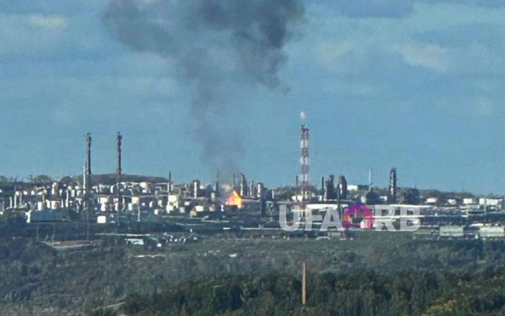 Дрони ГУР атакували нафтопереробний завод в Уфі за 1500 км від України (оновлено)