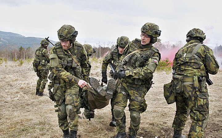 У Чехії на військовому полігоні стався вибух, є загиблий і постраждалі (доповнено)