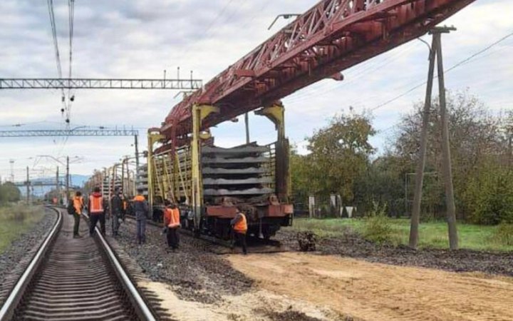 Кабмін дозволив Укрзалізниці витратити 7,7 млрд грн на євроколію та інші проєкти