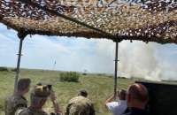 Під час військових навчань на Миколаївщині снаряд відхилився від курсу і вибухнув біля села