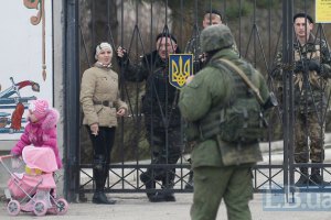 Российские военные захватили отдел погранслужбы в Крыму, - Госпогранслужба 