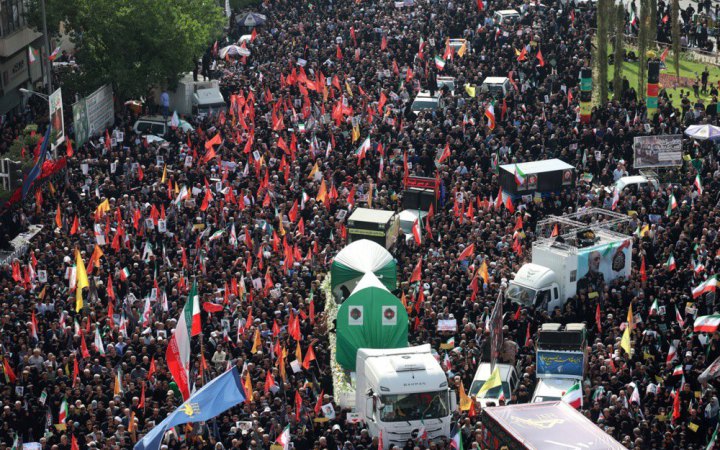В Ірані відбувся похорон військових командирів та вчених, вбитих під час атак Ізраїлю