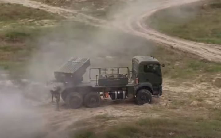 У Нацгвардії провели випробування модернізованої РСЗВ "Град" на шасі MAN