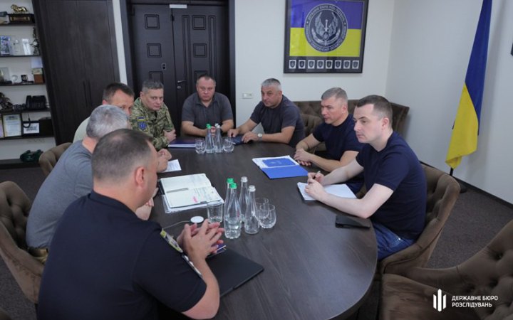 ​Директор ДБР обговорив із керівництвом Нацполіції та ЗСУ заходи для протидії СЗЧ
