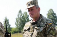 Муженко опасается создания в Беларуси военной группировки наступательного характера
