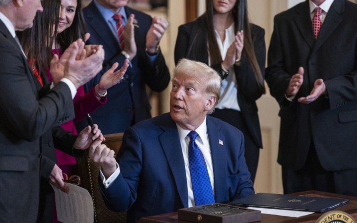 ЄС стурбований «концентрацією повноважень» Трампа в межах «Ради миру»