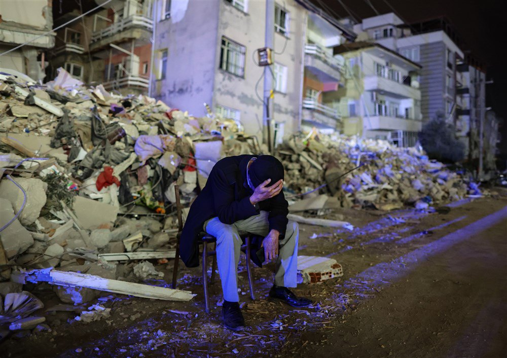 Кількість загиблих унаслідок руйнівного землетрусу в Туреччині станом на 18 лютого 2023 року становила 40 642 особи.