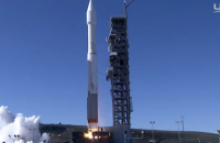 В США запустили в космос ракетоноситель с военным спутником на борту