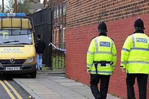У Британії заарештували підозрюваних у підготовці теракту на Різдво