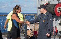 ВМС США спасли двух американок, 5 месяцев дрейфовавших на яхте в Тихом океане
