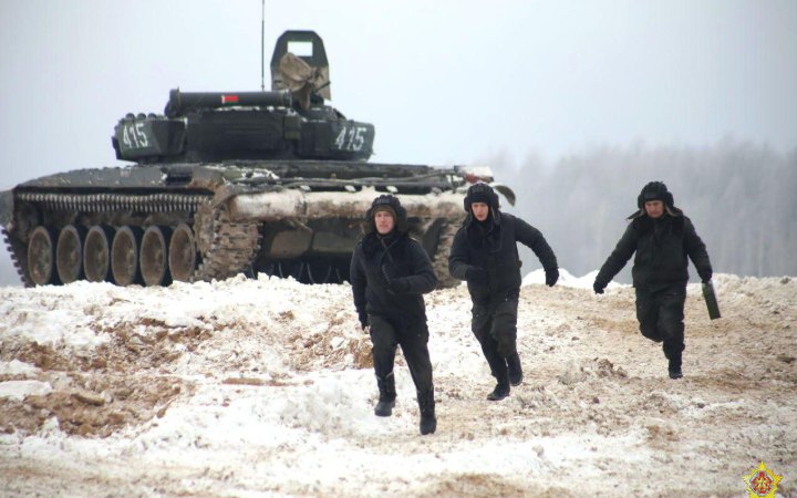 У Білорусі анонсували продовження "бойового злагодження з РФ" після навчань