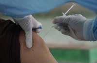 Жители Китая получили более 1 миллиарда доз вакцин против ковида