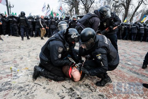ФОПи намагались прорватися до будівлі Верховної Ради (оновлено)