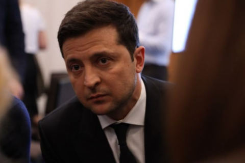 Зеленский наложил вето на "закон о биткоине" 