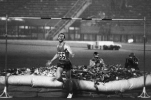 Украинского легкоатлета из советского прошлого включат в Зал Славы IAAF 