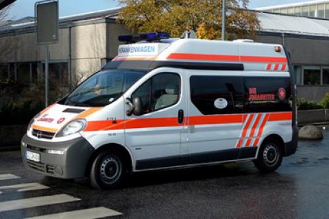 У Німеччині на 23 тис. євро оштрафували водіїв, які не створили рятувальний коридор для швидкої допомоги