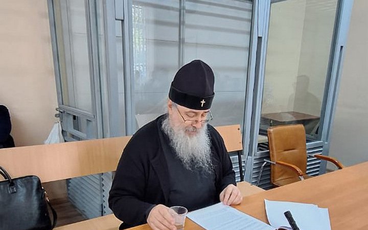Суд звільнив підозрюваного митрополита УПЦ МП Арсенія з-під варти під домашній арешт